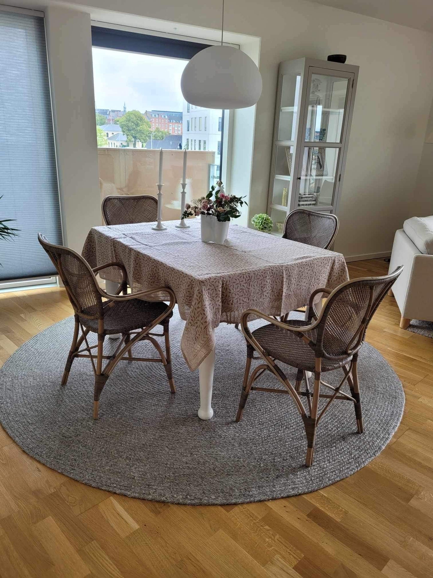 Dug hør, bladprint i rosa og beige