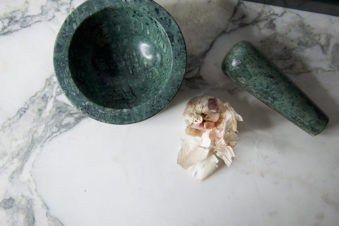 Grøn marmormørtel og støder fra Stoned