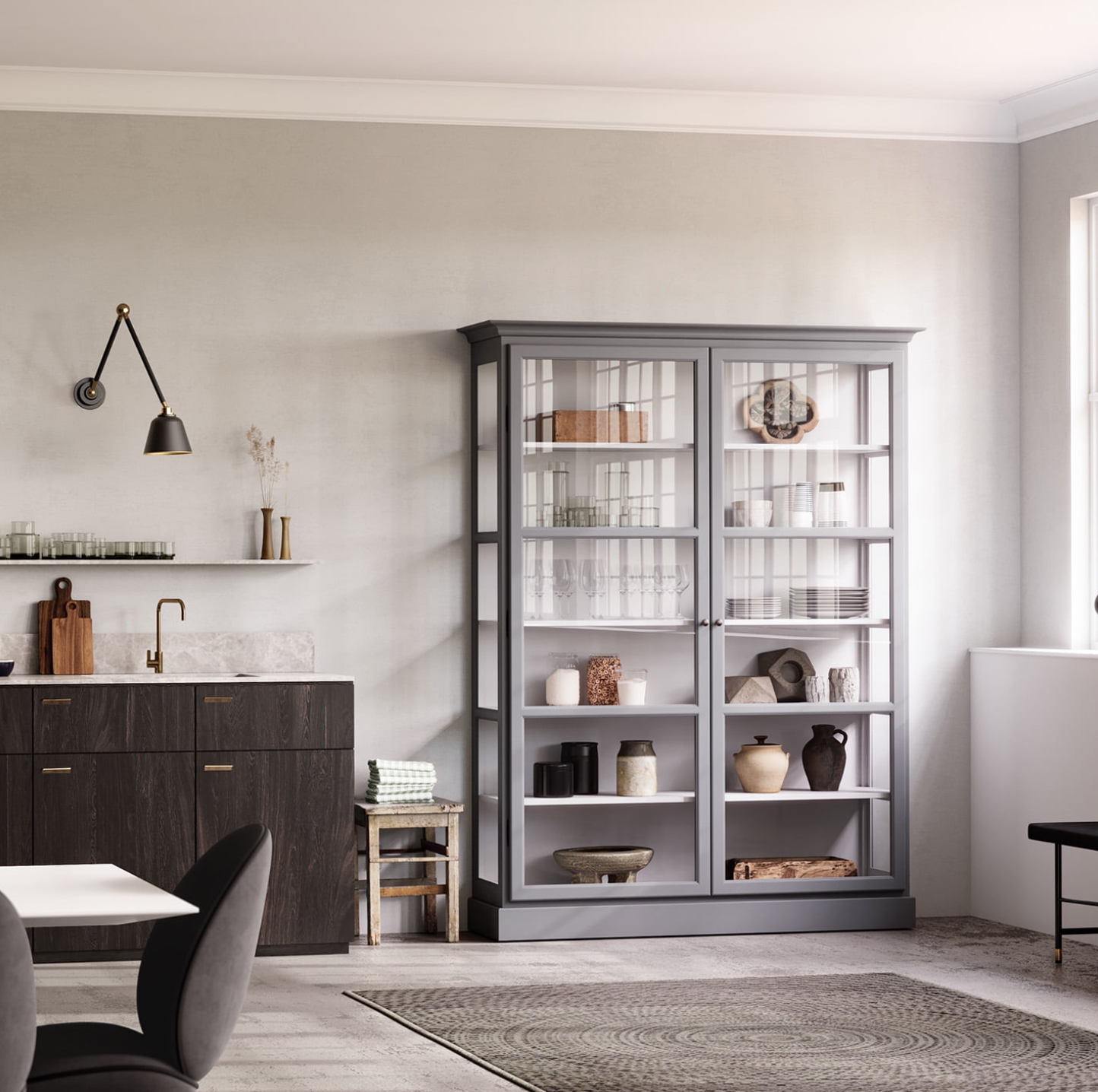 Vitrineskab i antracit grå dobbelt fra Lindebjerg Design