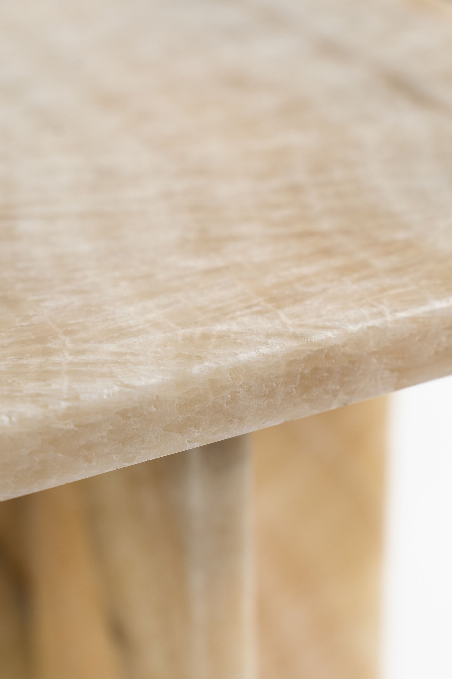 Piedistal Honning onyx fra Wabi Sabi Nordic Dansk
