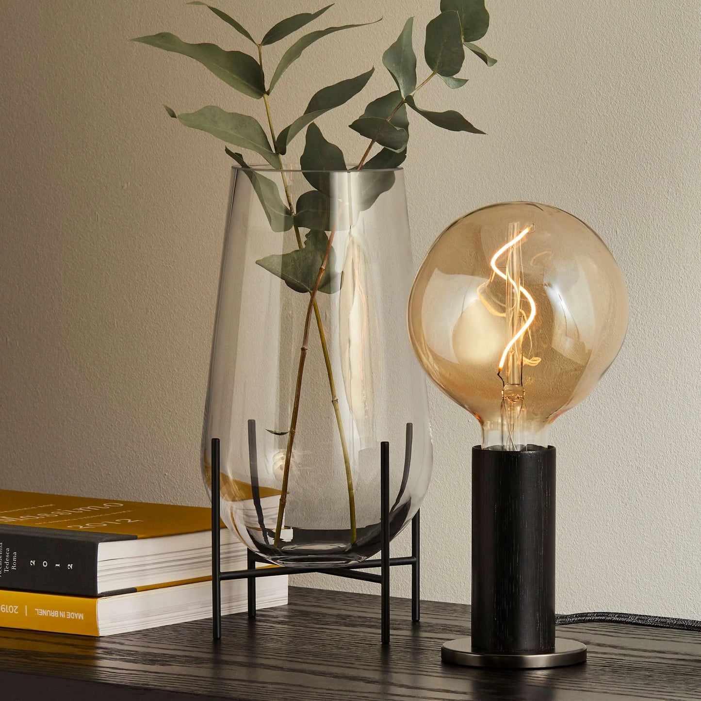 Knuckle Table Lamp Voronoi I