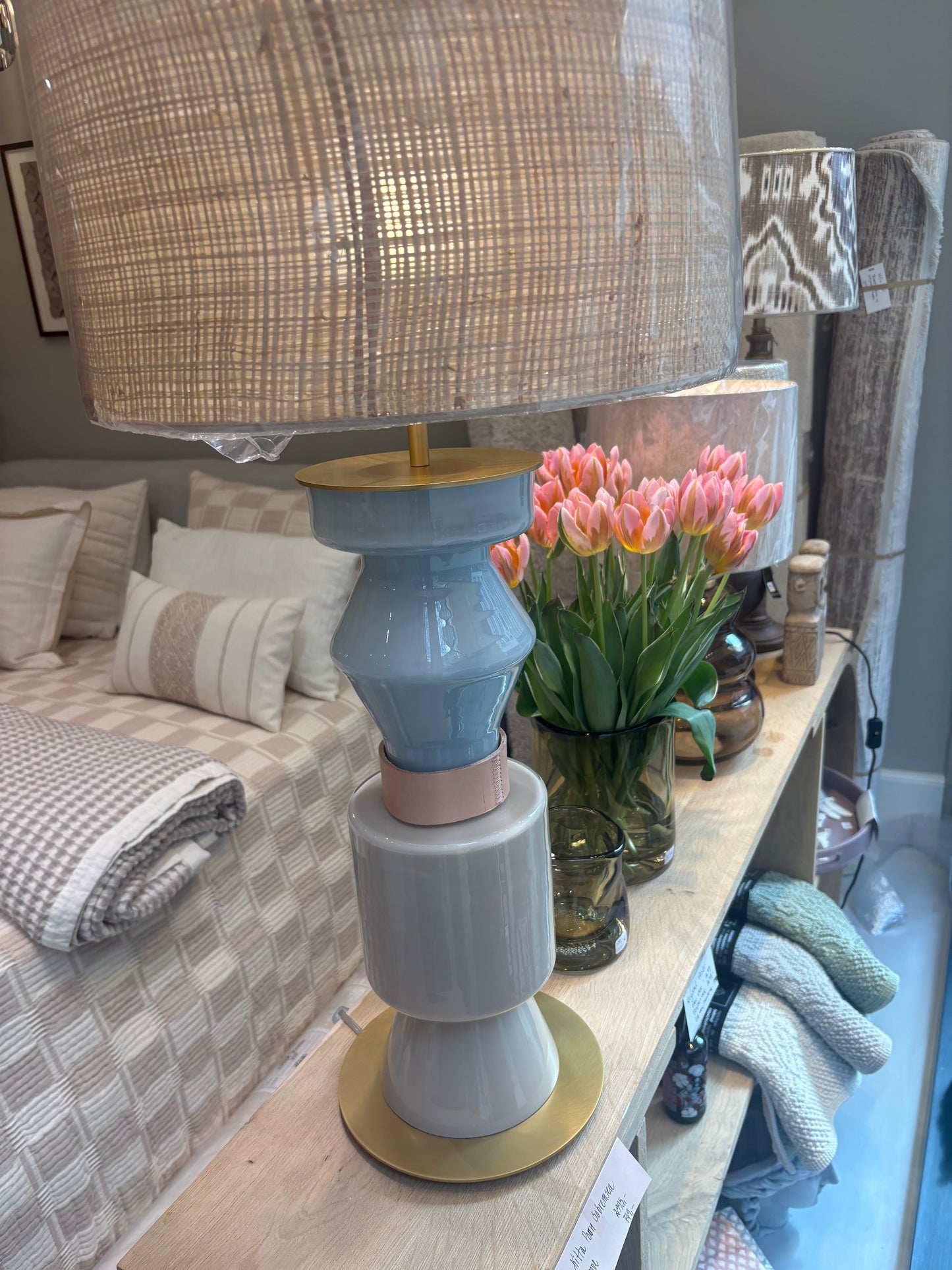 Lampe i glas m/lys læder