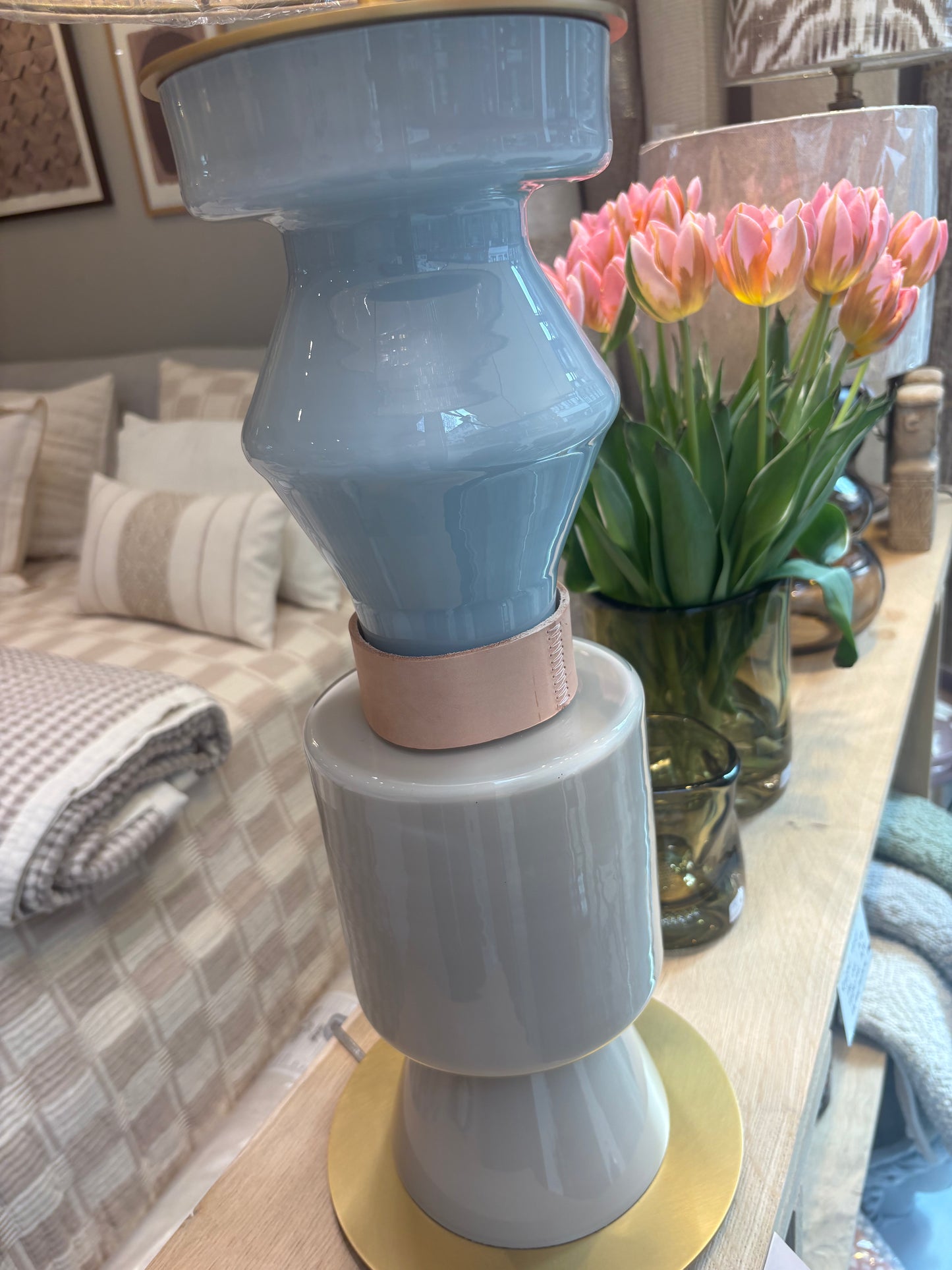 Lampe i glas m/lys læder