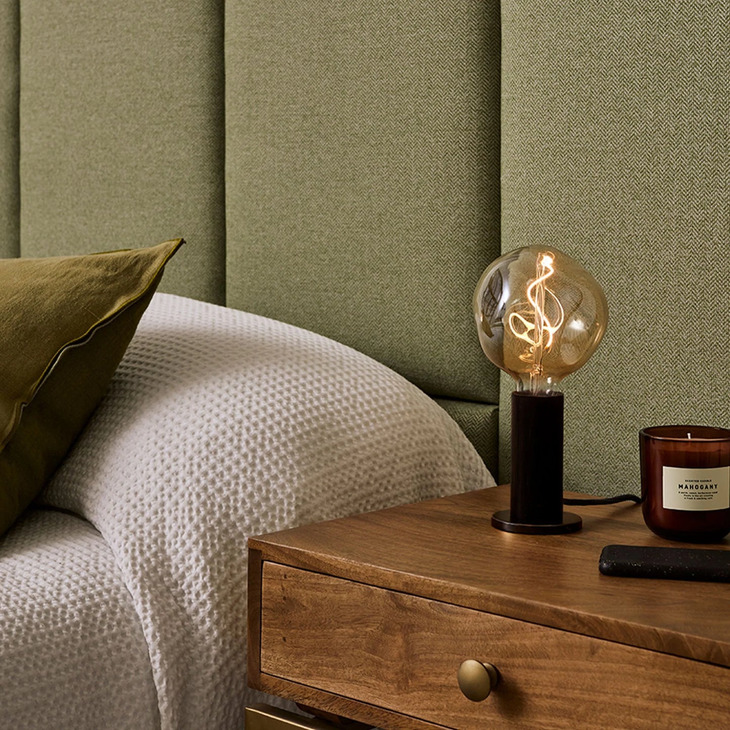 Knuckle Table Lamp Voronoi I
