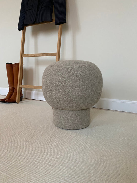 Champagne pouf gråbeige bouclé Norr 11