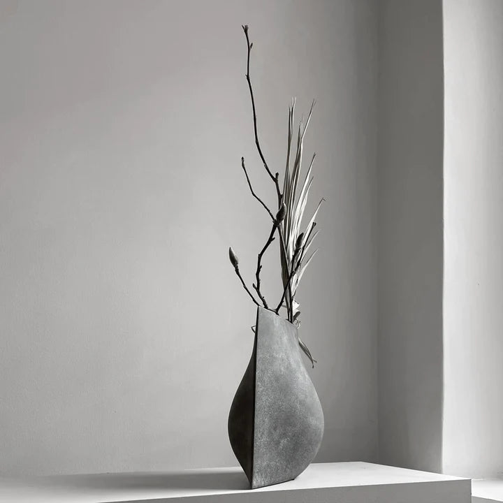 101 Cph Origami Vase, Mini - Dark Grey