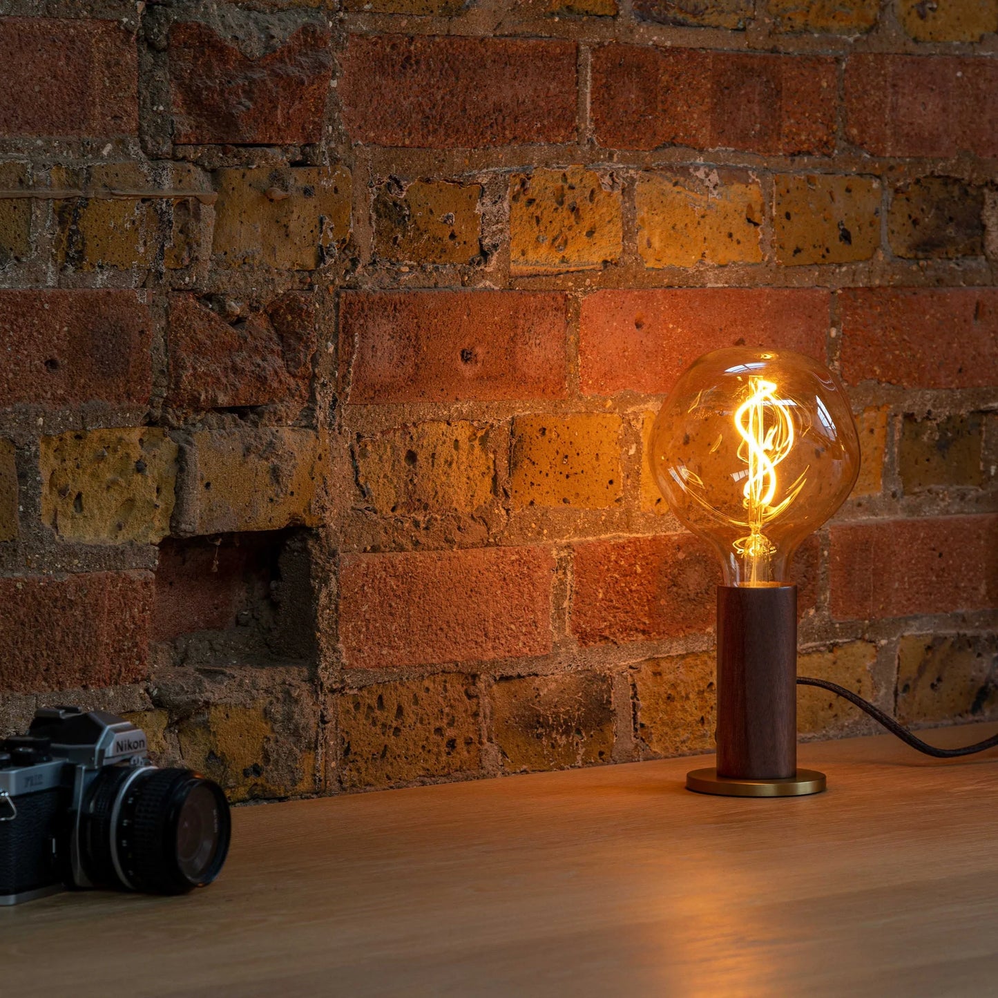 Knuckle Table Lamp Voronoi I